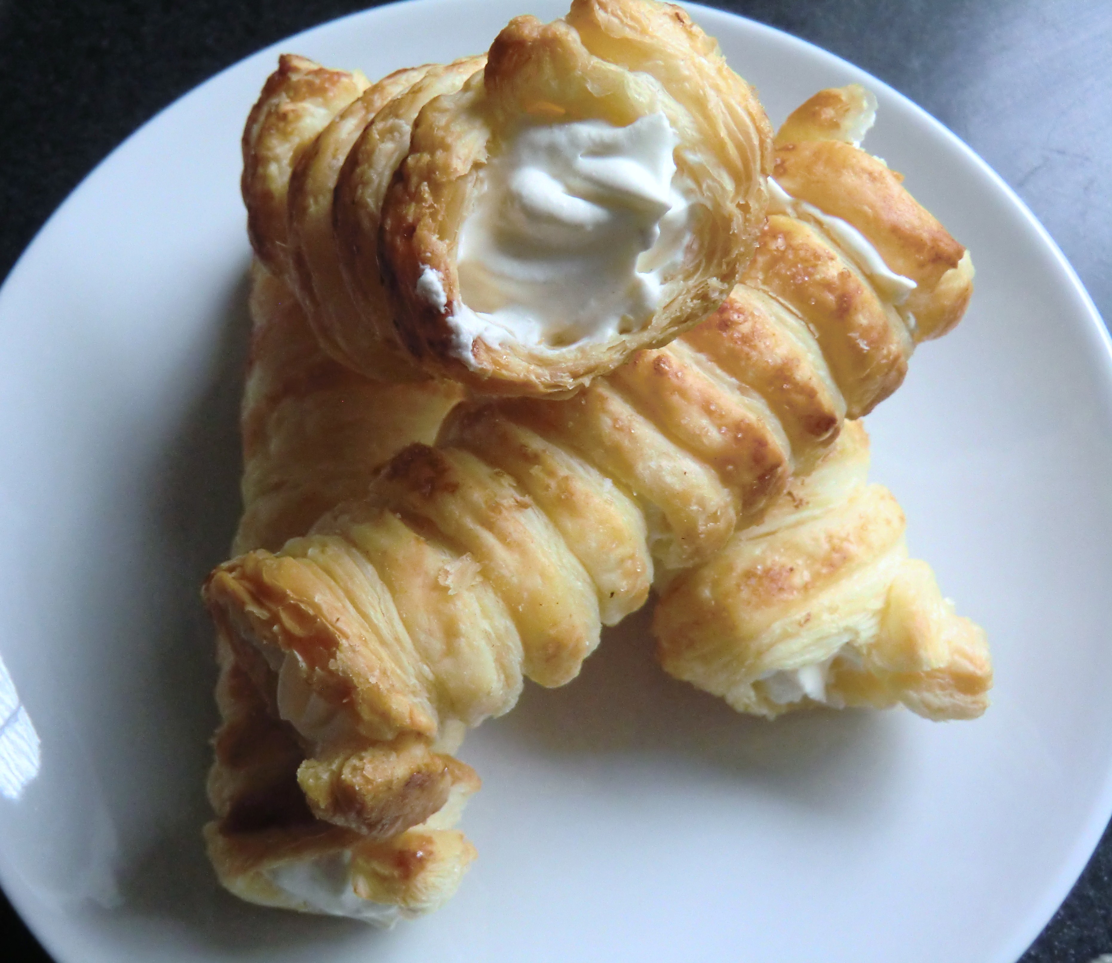 CREAM ROLLS 220G Bombay Spices