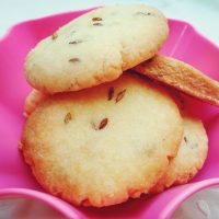 KR JEERA BISCUITS 320G