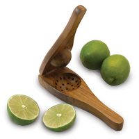 WOODEN LEMON SQUEEZER